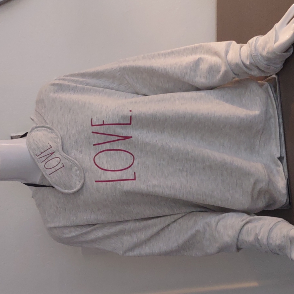 Rae Dunn Love Heart Valentines Day Gift gray pink Sweatshirt & Sleep mask New L